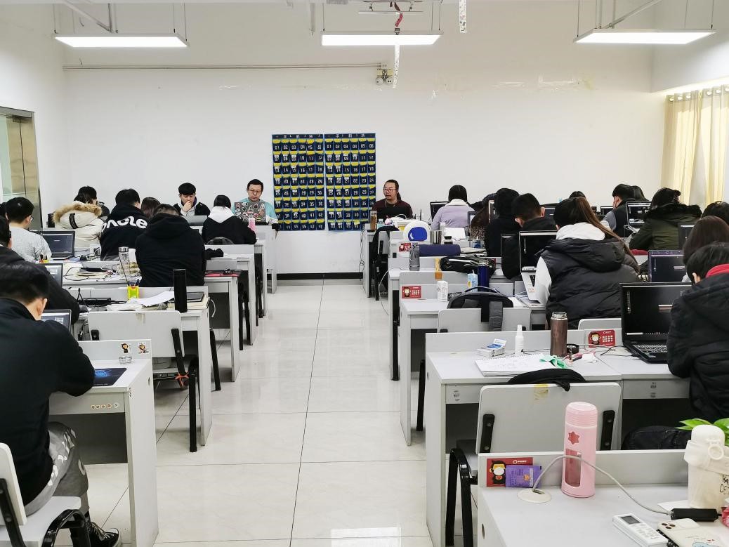 學員課堂學習照片